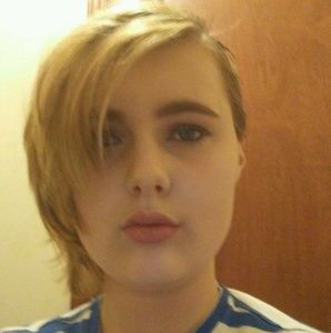 Meet your Posher, Shiannalyie